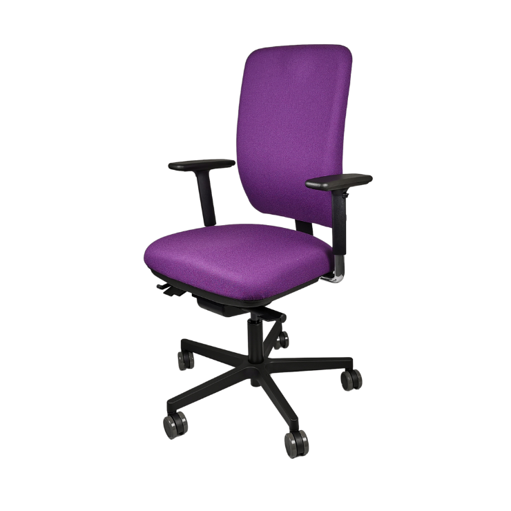 ergonomischer Bürostuhl new.motion bietet höchsten Sitzkomfort und unterstützt die Gesundheit am Arbeitsplatz - gesund arbeiten